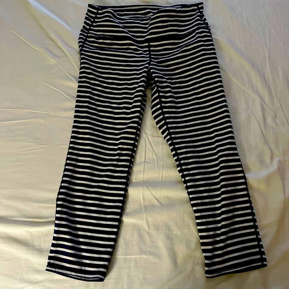 ATHLETA Stripes Chaturanga Capri navy